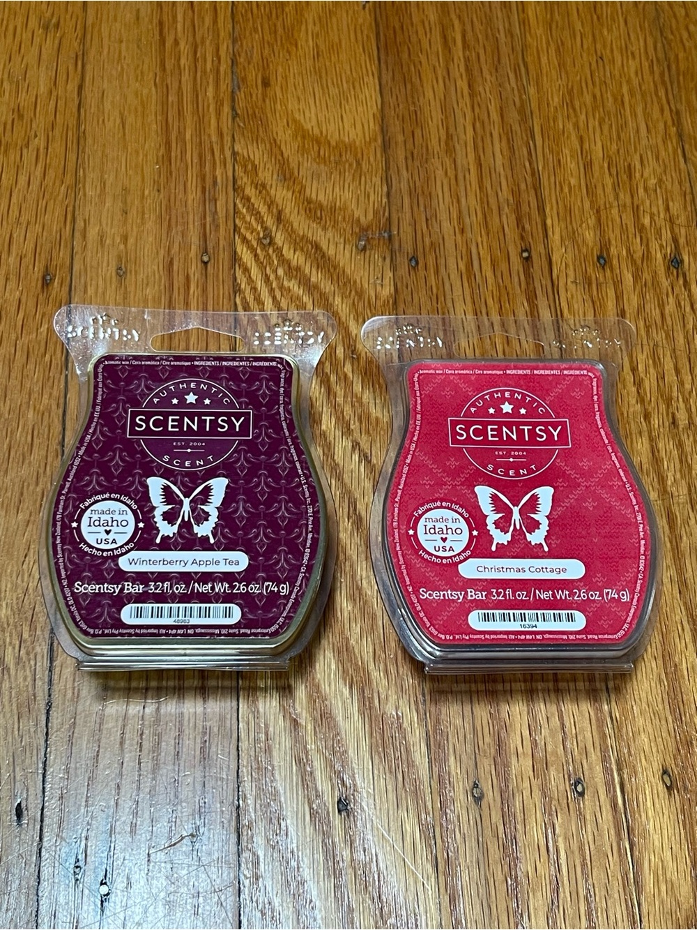 Scentsy Winterberry Apple Tea & Christmas Cottage Wax Bars